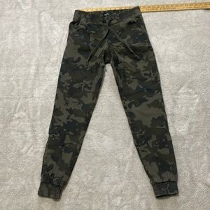 rue 21 Camo Pants with Elastic, Drawstring, and Pockets (Medium)